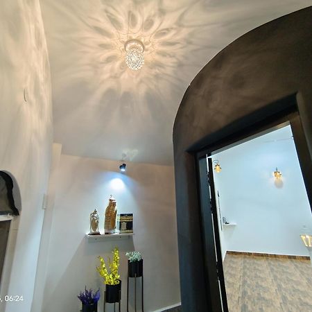 Caveman Guest House Пудучеррі Екстер'єр фото