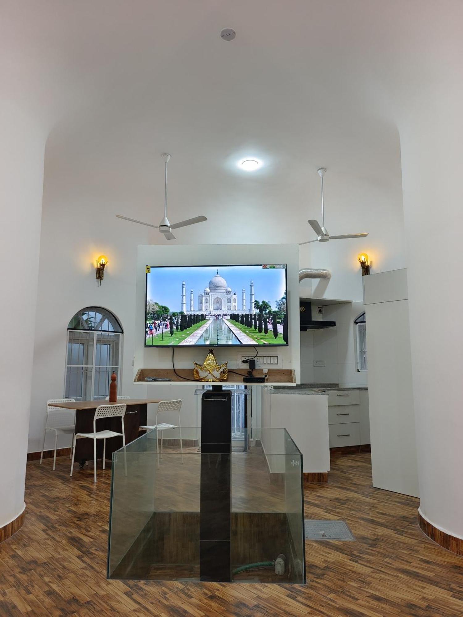 Caveman Guest House Пудучеррі Екстер'єр фото