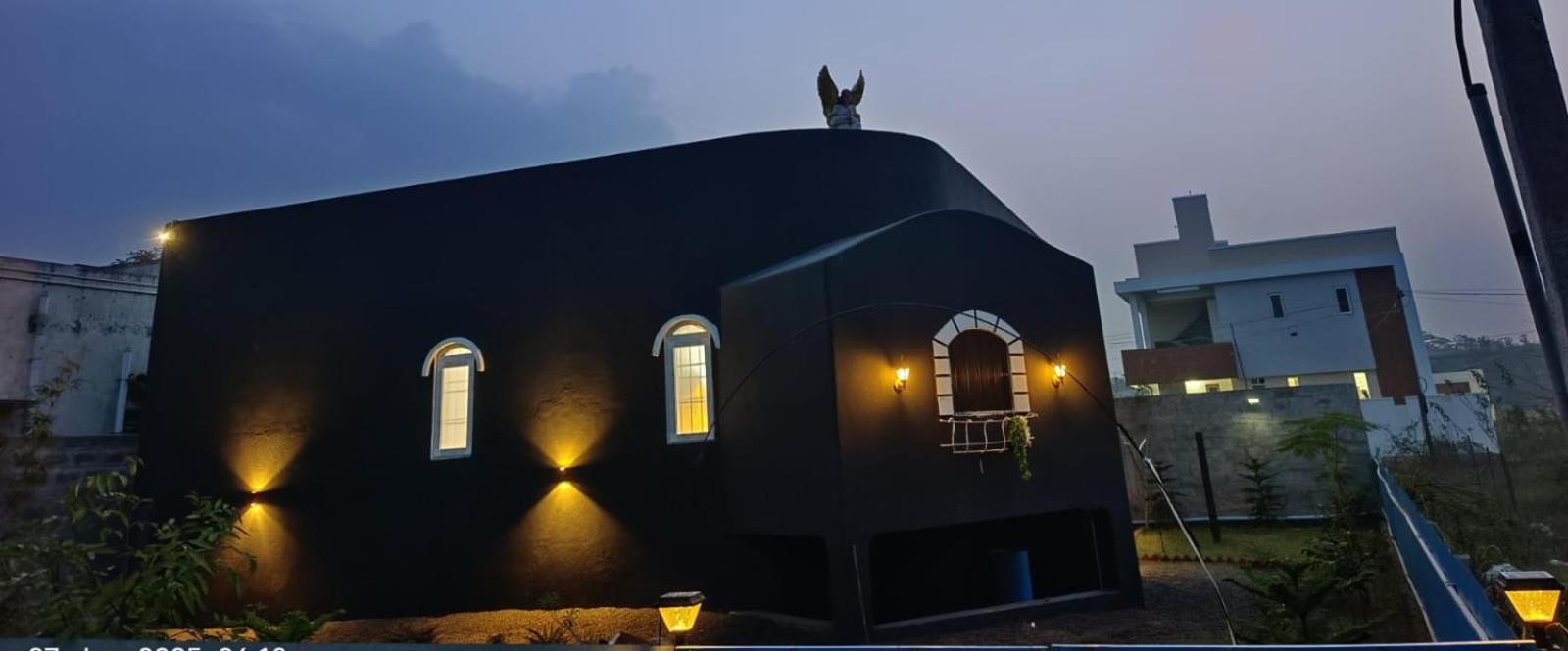 Caveman Guest House Пудучеррі Екстер'єр фото